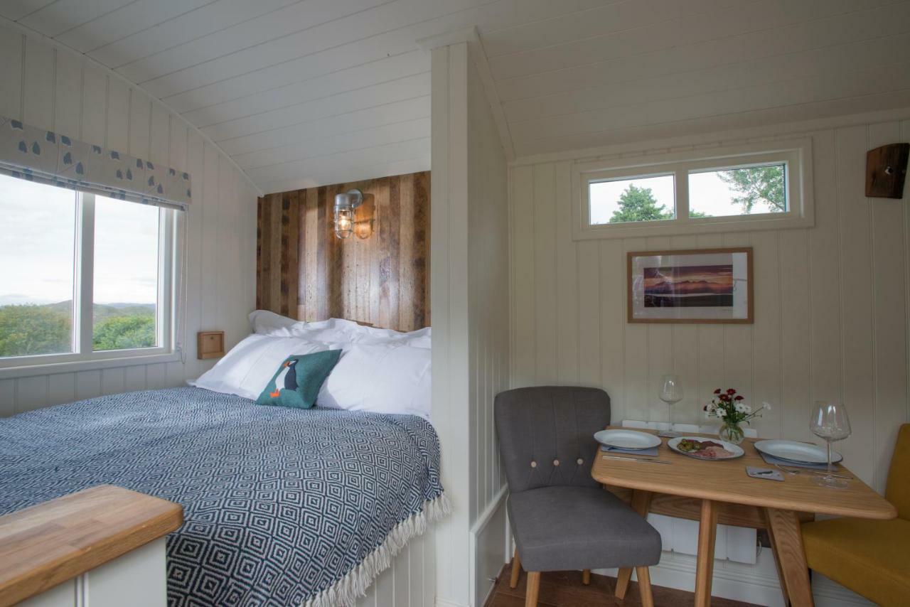 West Coast Hideaways Villa Nedd Екстериор снимка